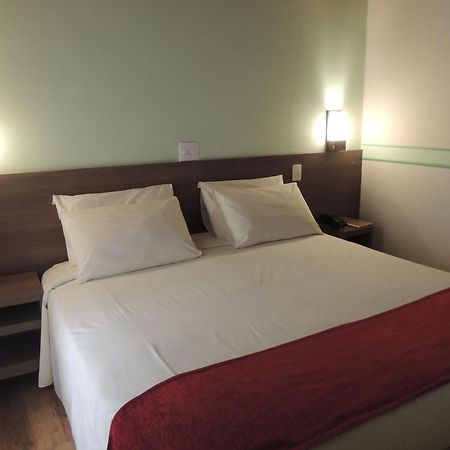 Hotel Monte Carlo Campos do Jordão Kamer foto