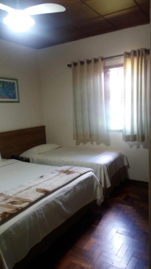 Hotel Monte Carlo Campos do Jordão Buitenkant foto