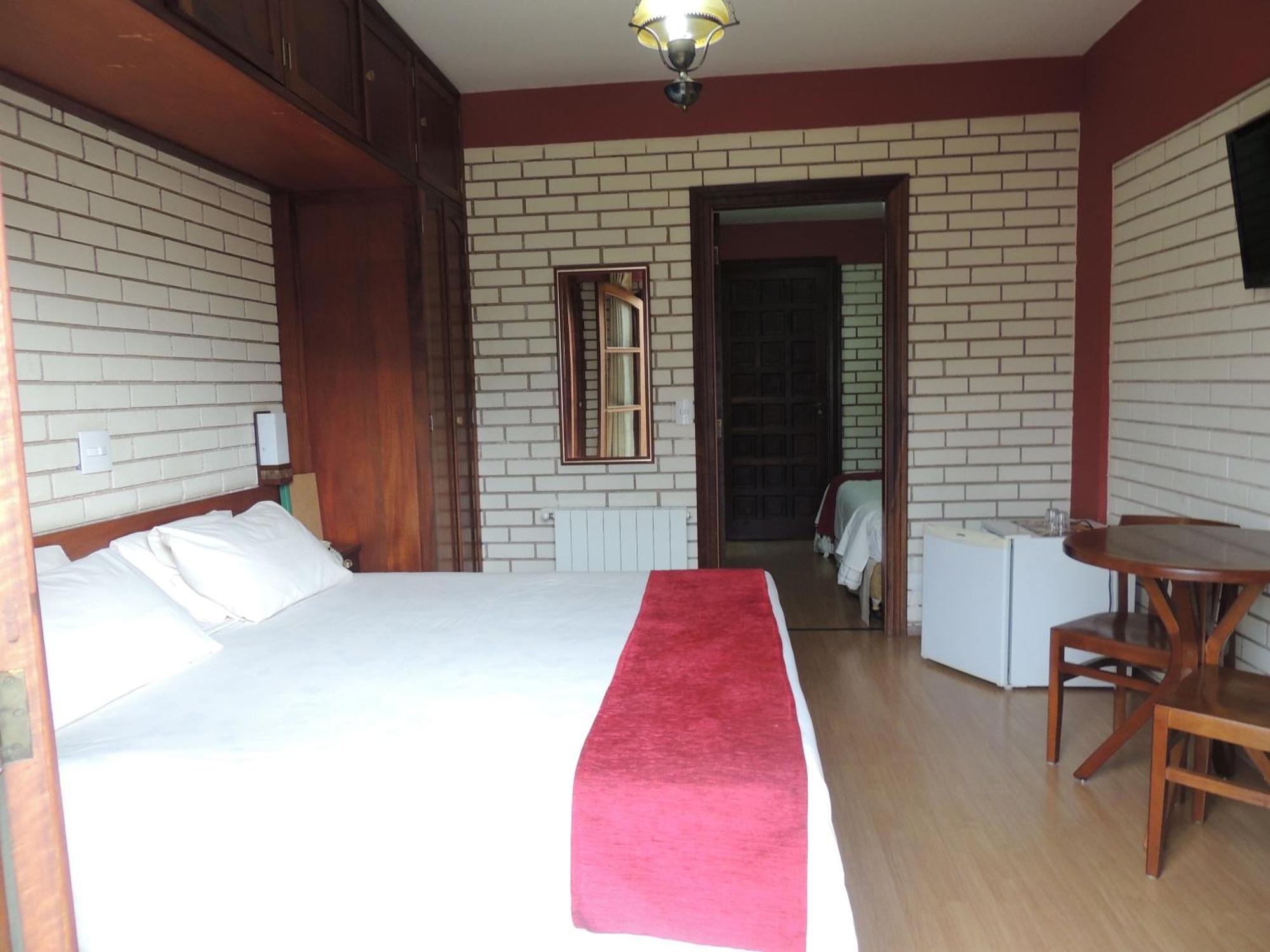 Hotel Monte Carlo Campos do Jordão Kamer foto