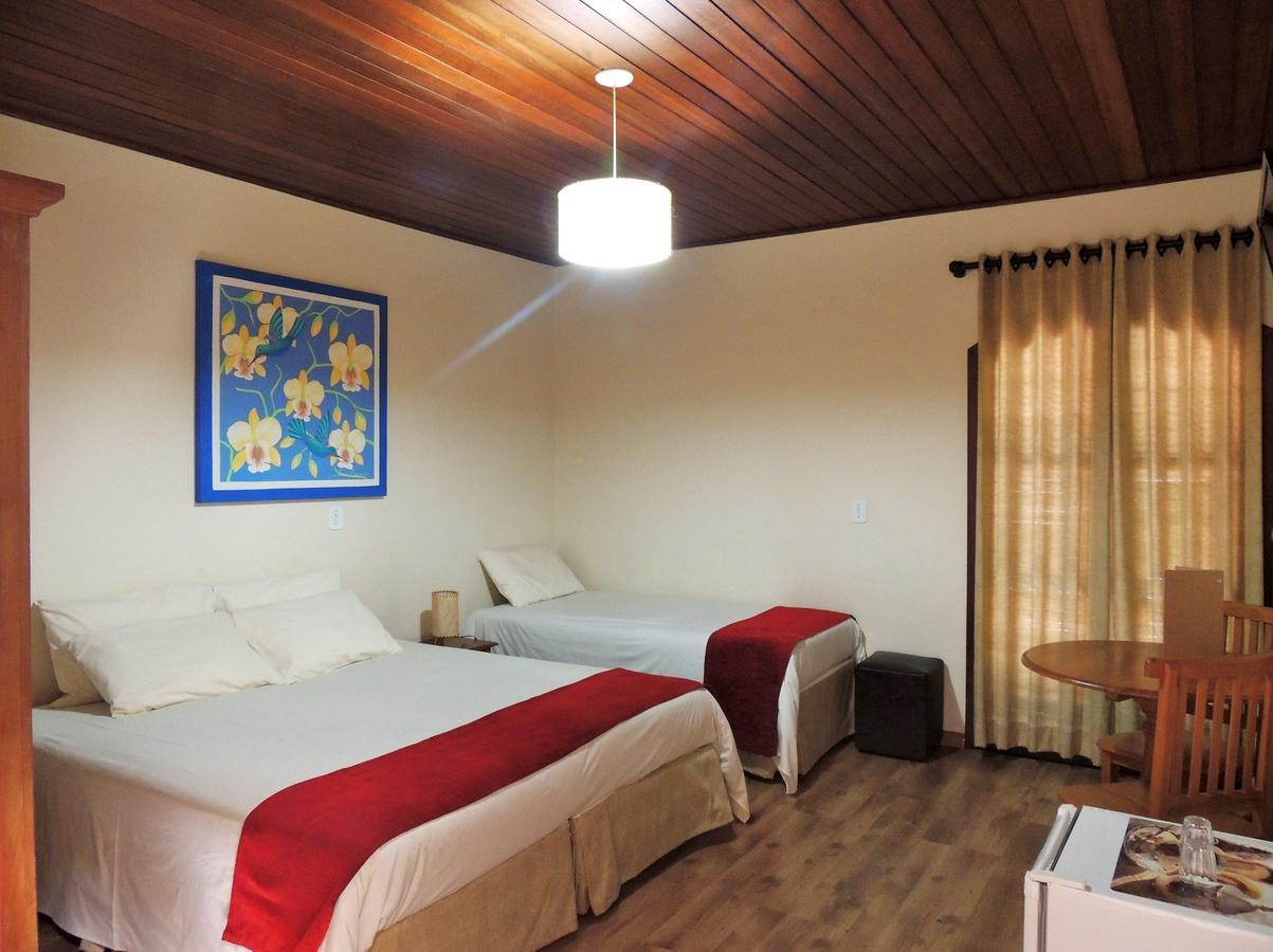 Hotel Monte Carlo Campos do Jordão Buitenkant foto